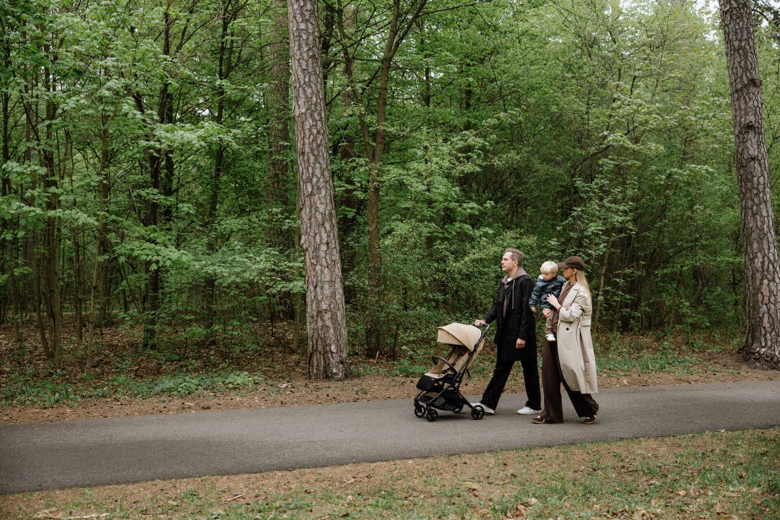 Flying With a Baby and a Stroller: What to Know Before You Go